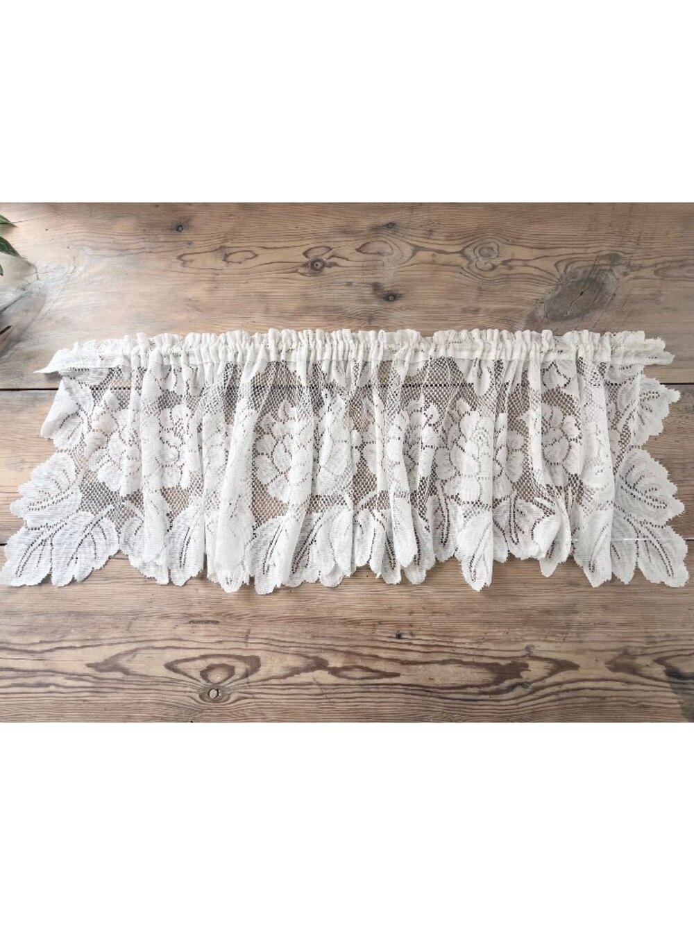 Curtain Valance Vintage 90s White Lace Floral Cottagecore